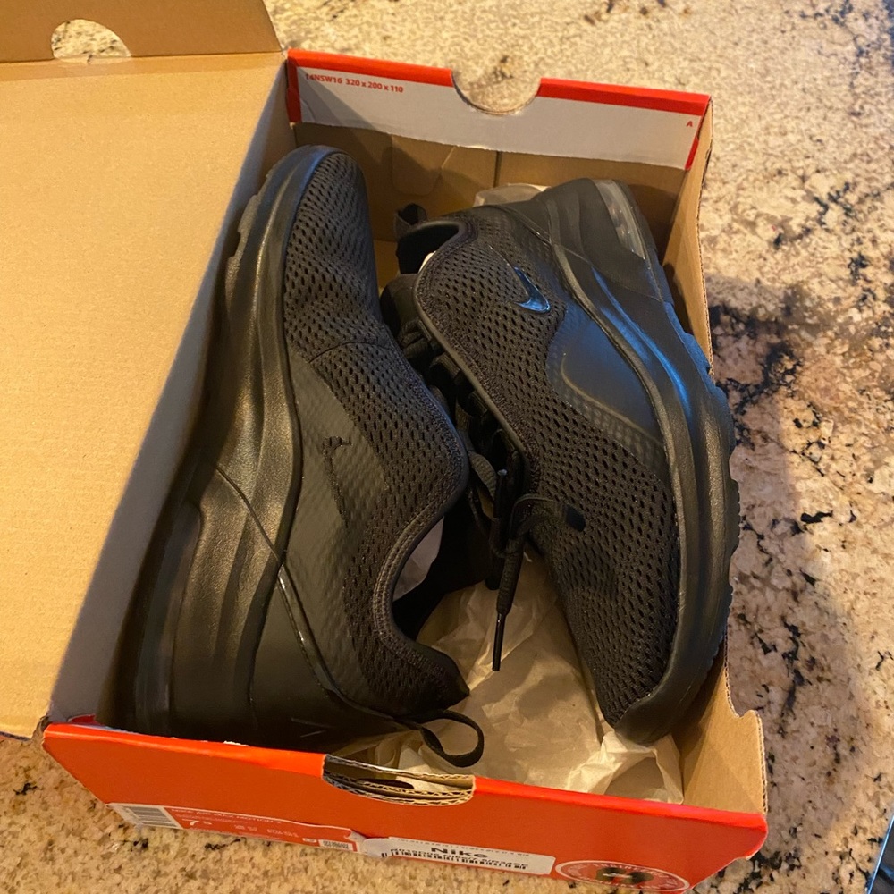 Brand New in box.  Nike Air Max Motion 2.